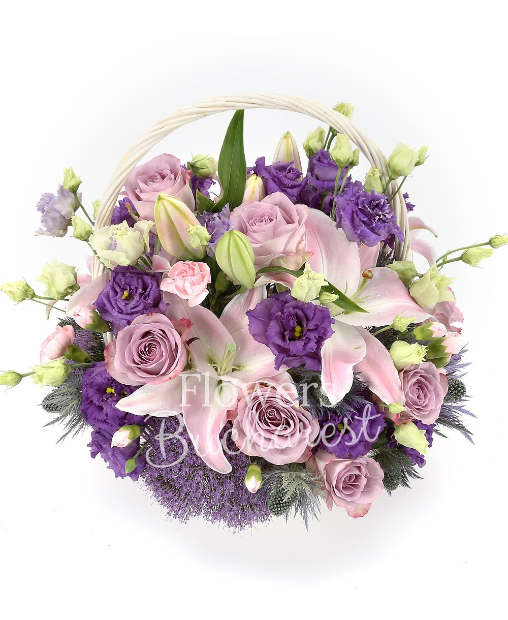 10 purple roses, 3 pink lilies, 5 purple lisianthus, 3 purple trachelium, 3 eryngium, 5 pink carnations
