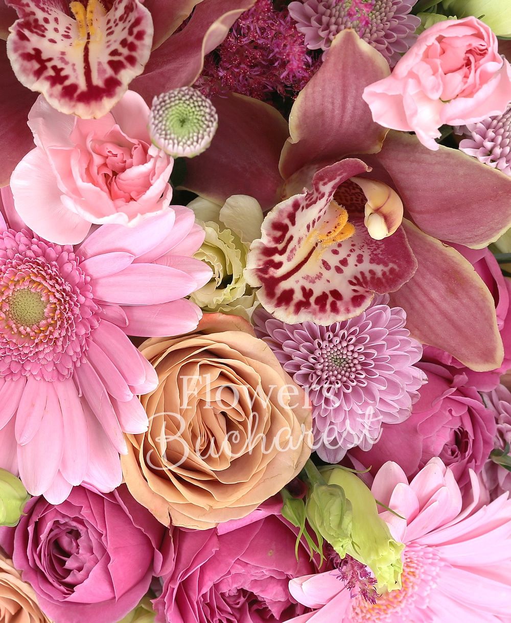 3 cappuccino roses, 2 pink gerbera, 3 cyclam miniroses, 3 pink lisianthus, 2 pink santini, 3 garnet astilbe, garnet cymbidium, pink carnations, greenery