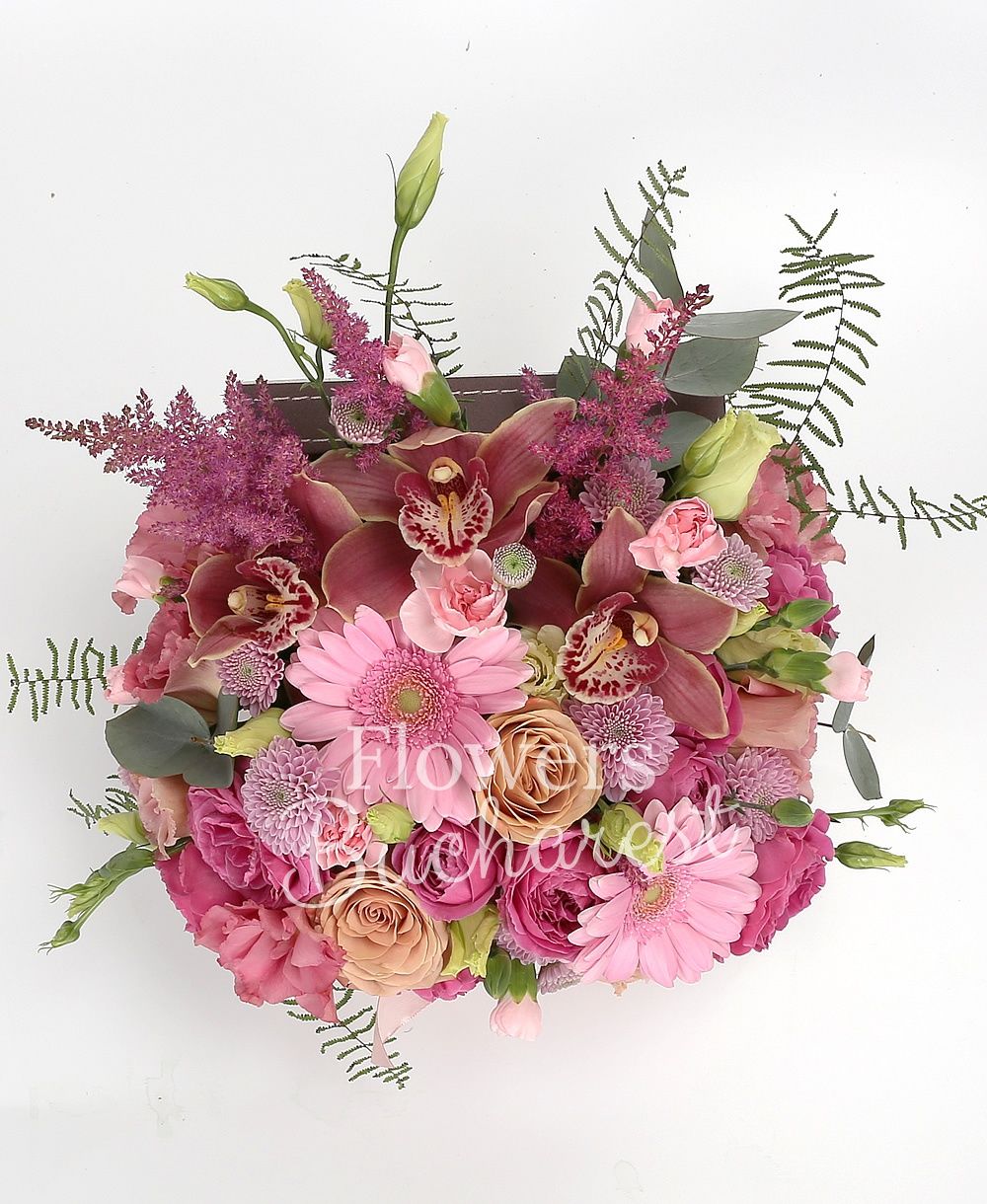 3 cappuccino roses, 2 pink gerbera, 3 cyclam miniroses, 3 pink lisianthus, 2 pink santini, 3 garnet astilbe, garnet cymbidium, pink carnations, greenery