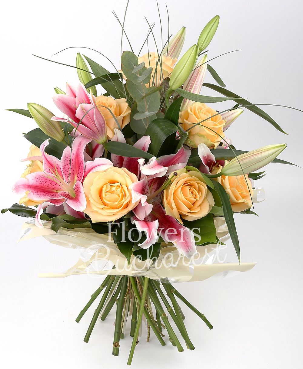 11 banan colour roses, 4 pink tulips, greenery