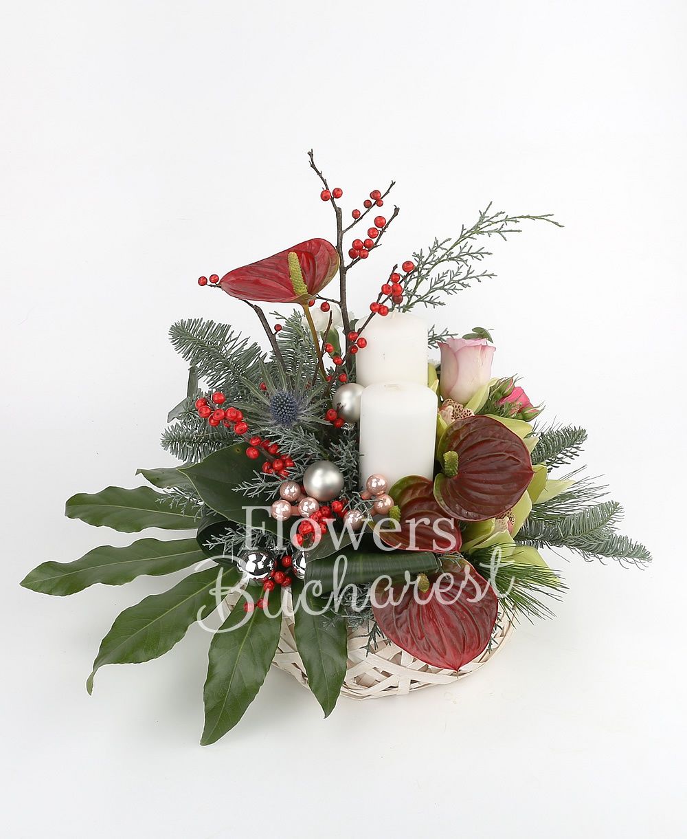 4 anthurium, 3 mauve roses, 1 pink minirose, green cymbidium, eryngium, white lisianthus, ilex, candles, globes, greenery