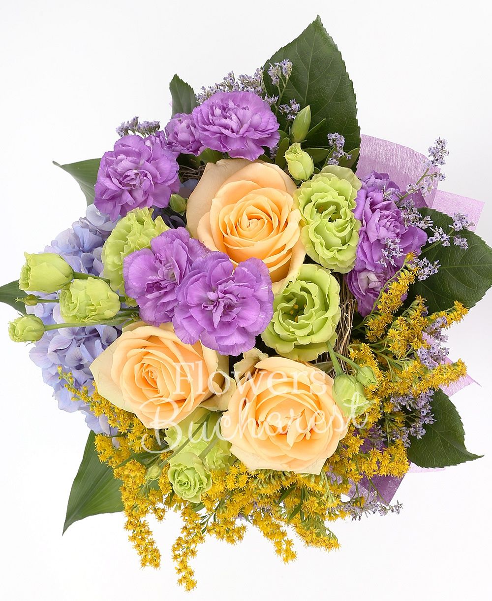 3 peach roses, 3 green lisianthus, blue hydrangea, 5 mauve carnations, 2 solidago, 3 statice, greenery