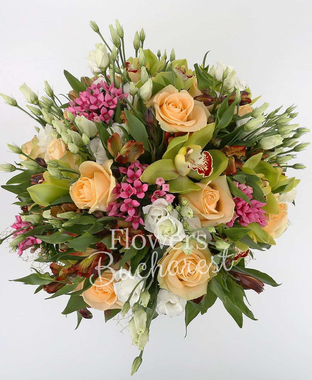 11 banana colour roses, 5 pink bouvardia, 7 white lisianthus, 5 garnet alstroemeria, green cymbidium, greenery