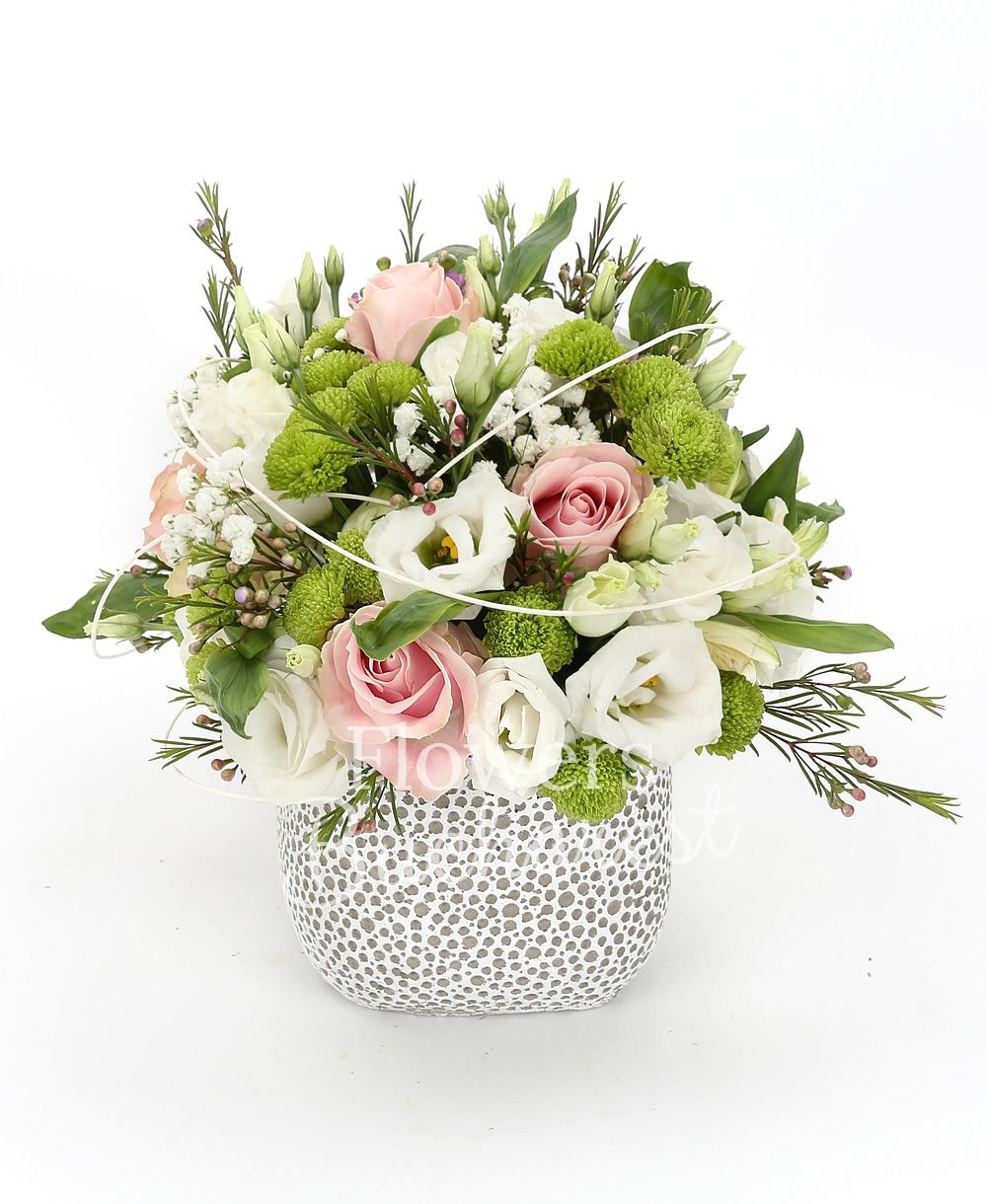 5 pink roses, 3 alstroemeria, 5 white lisianthus, 3 green santini, greenery