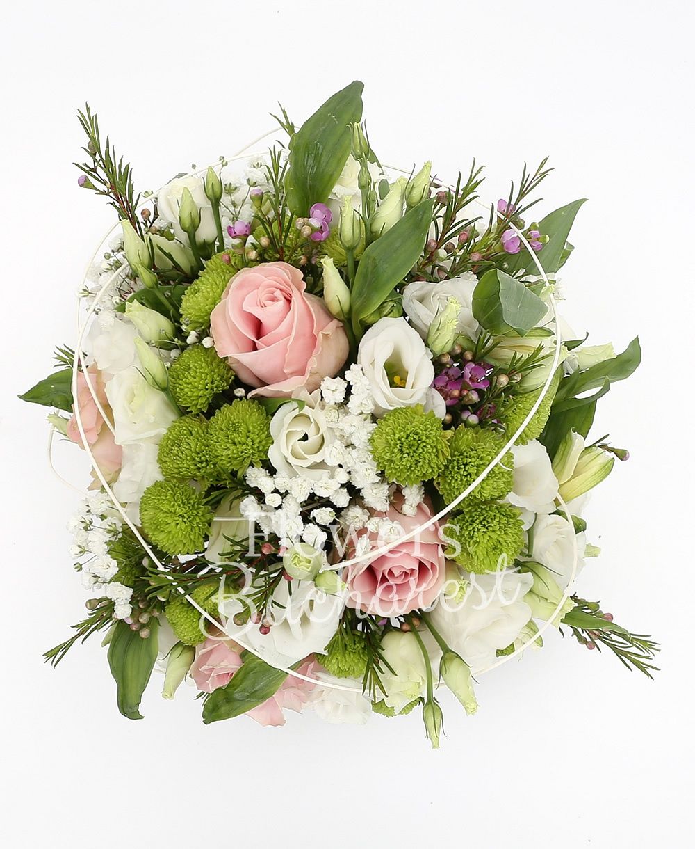 5 pink roses, 3 alstroemeria, 5 white lisianthus, 3 green santini, greenery