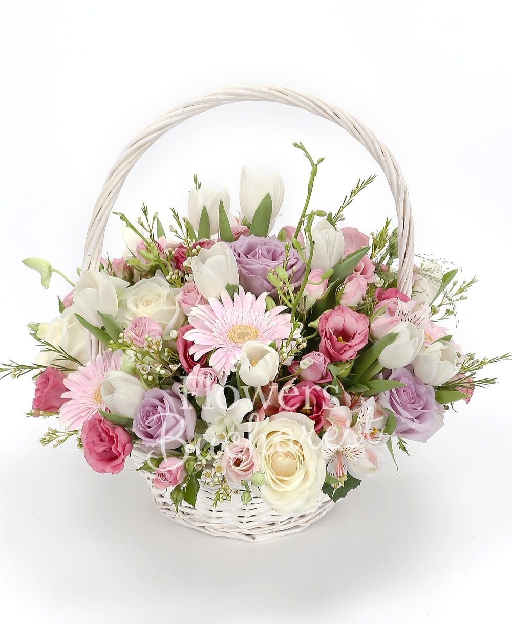 5 pink alstroemeria, 10 white tulips, 5 pink gerbera, 5 mauve roses, 5 white roses, 5 pink lisianthus, 5 pink miniroses, 5 white dendrobium orchids, greenery
