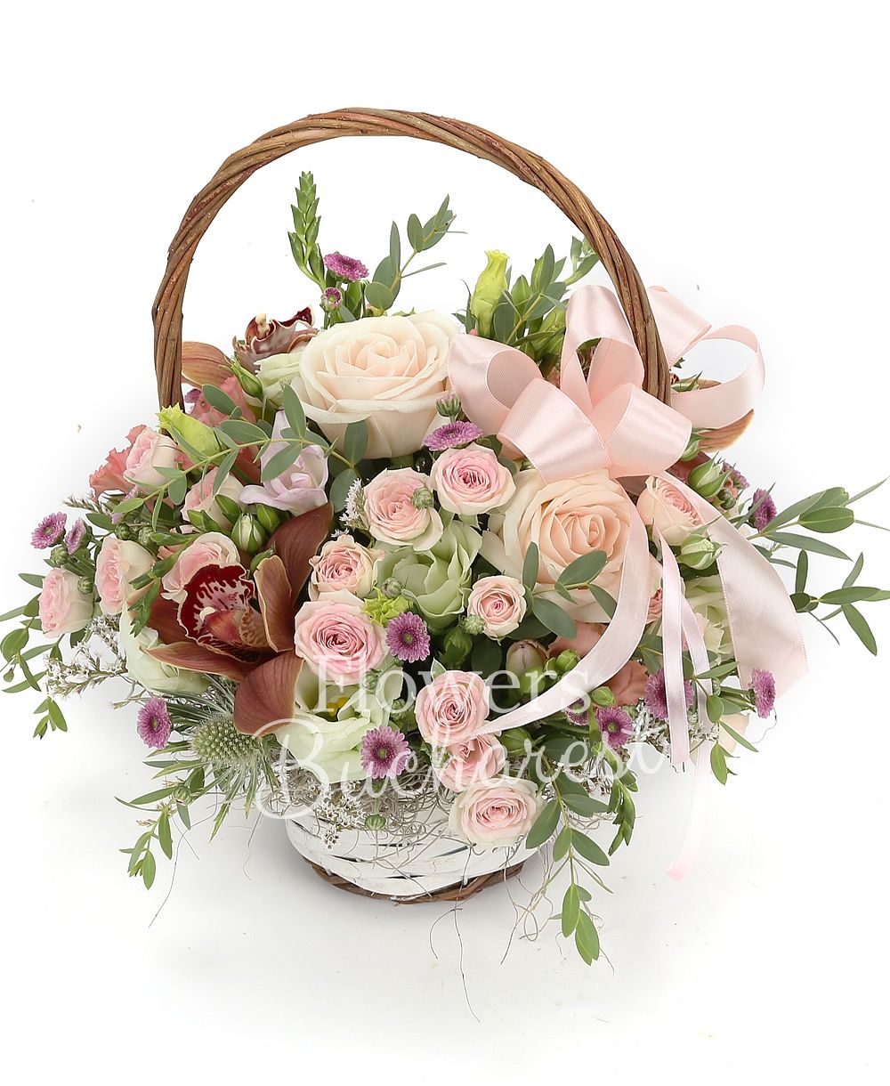 3 pink roses, 3 santini, 5 pink miniroses, 3 pink lisianthus, 3 green lisianthus, 2 white santini, 3 pink santini, greenery