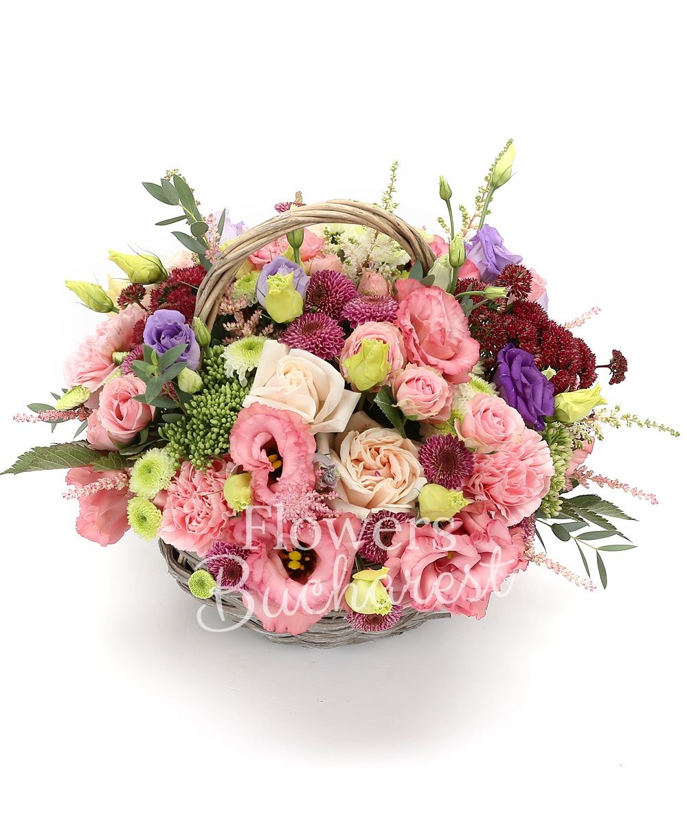 5 pink lisianthus, 2 mauve lisianthus, 3 cream roses, 5 pink astilbe, 3 white santini, 2 pink santini, 2 sedum, 3 red astilbe, 8 pink carnations