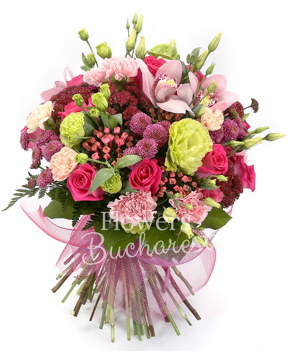 3 antirrhinum, 11 pink roses, 5 green lisianthus, 5 pink lisianthus, 5 sedum, 6 cream carnations, 6 pink carnations, 7 bouvardia, 5 pink santini, pink cymbidium, greenery