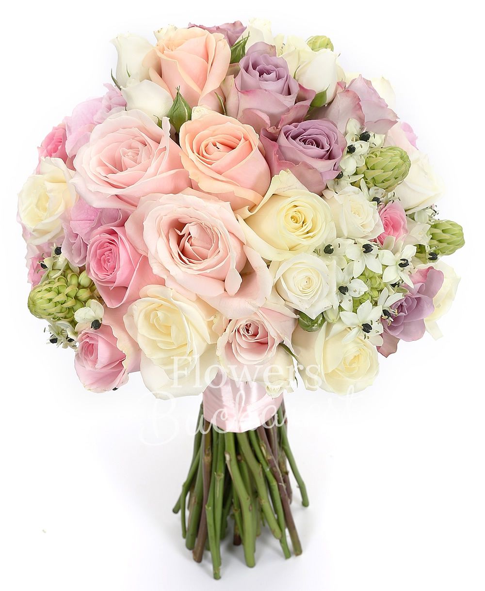 6 ornithogalum, 10 white roses, 7 memory lane, 7 sweet avalanche roses, 7 pink roses, 2 hydrangeas, 5 white miniroses