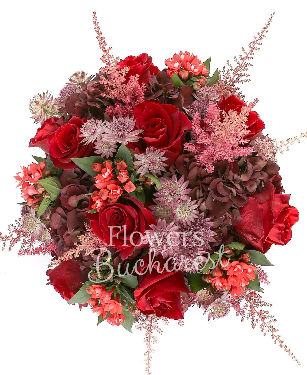 9 red roses, 3 garnet hydrangeas, 4 red bouvardia, 9 garnet astilbe, 5 garnet astranția