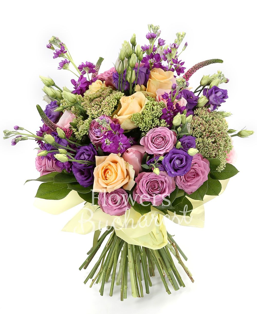 9 purple roses, 7 banana roses, 5 pink roses, 7 purple matthiola, 6 purple lisianthus, 5 sedum, greenery