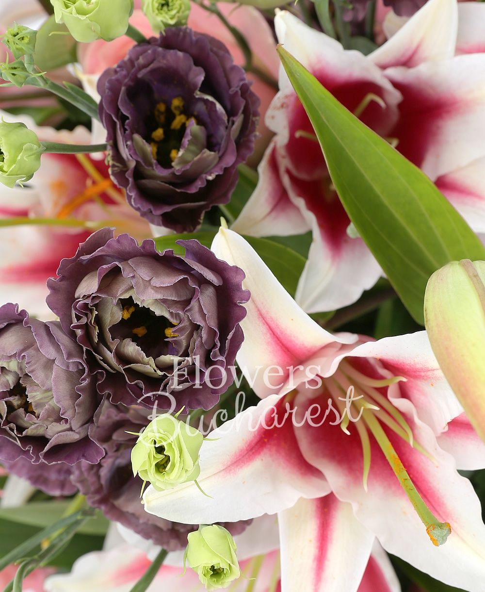 7 pink roses, 3 pink lilies, 7 lisianthus, greenery