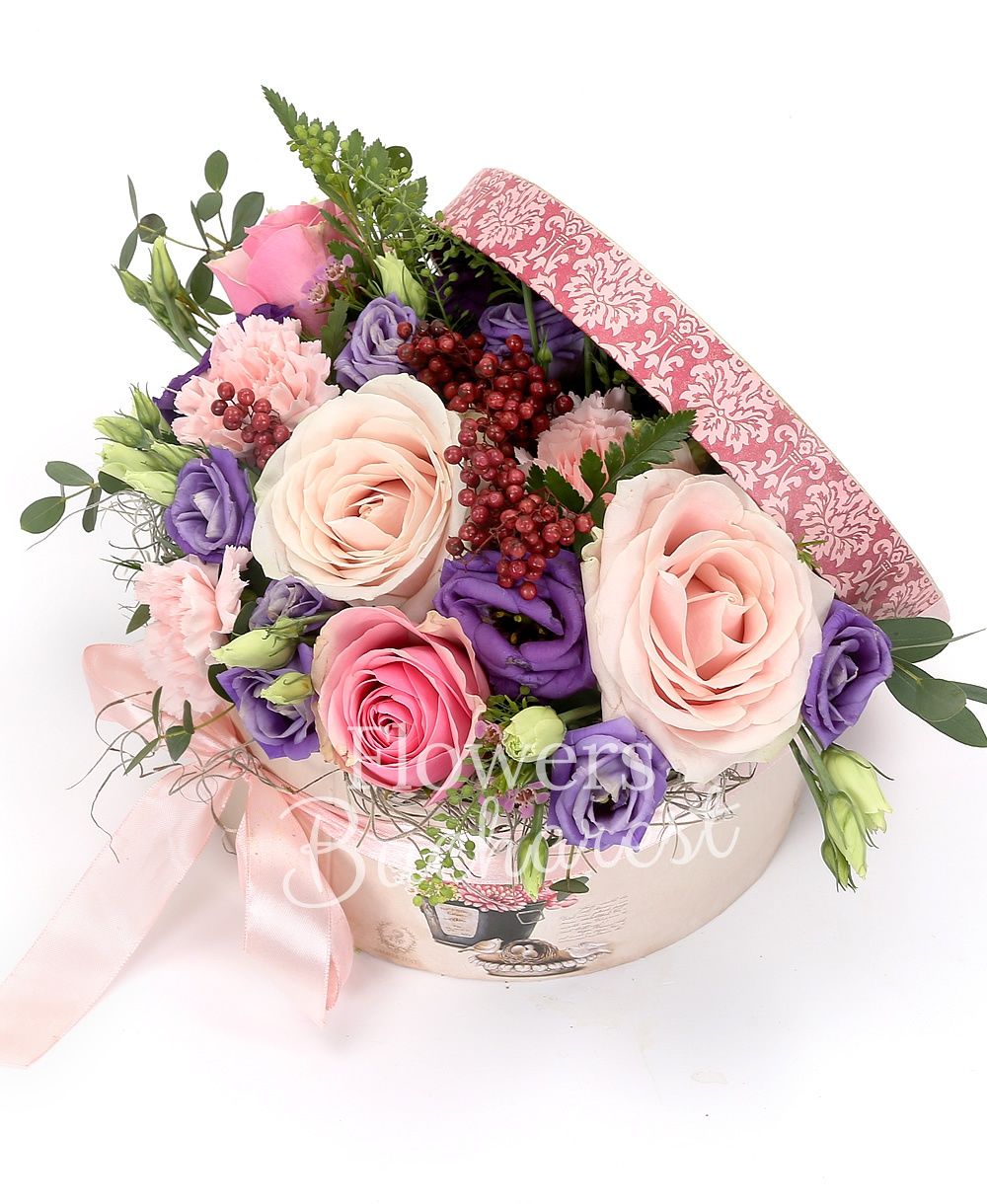 5 pink roses, 5 pink gerbera, 2 mauve lisianthus, greenery