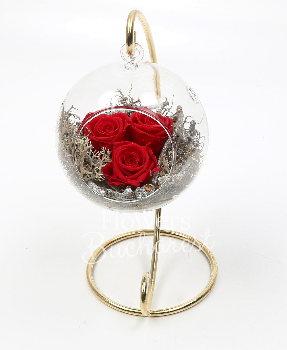 3 cryogenic roses in glass globe