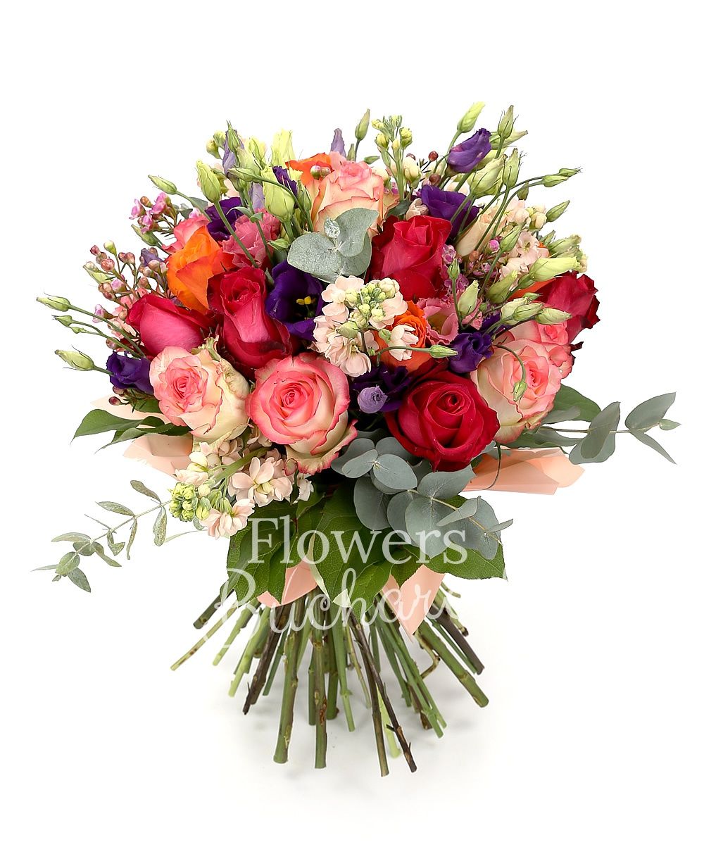 7 red roses, 3 orange roses, 7 pink roses, 7 cream matthiola, 5 mauve lisianthus, 3 pink lisianthus, greenery