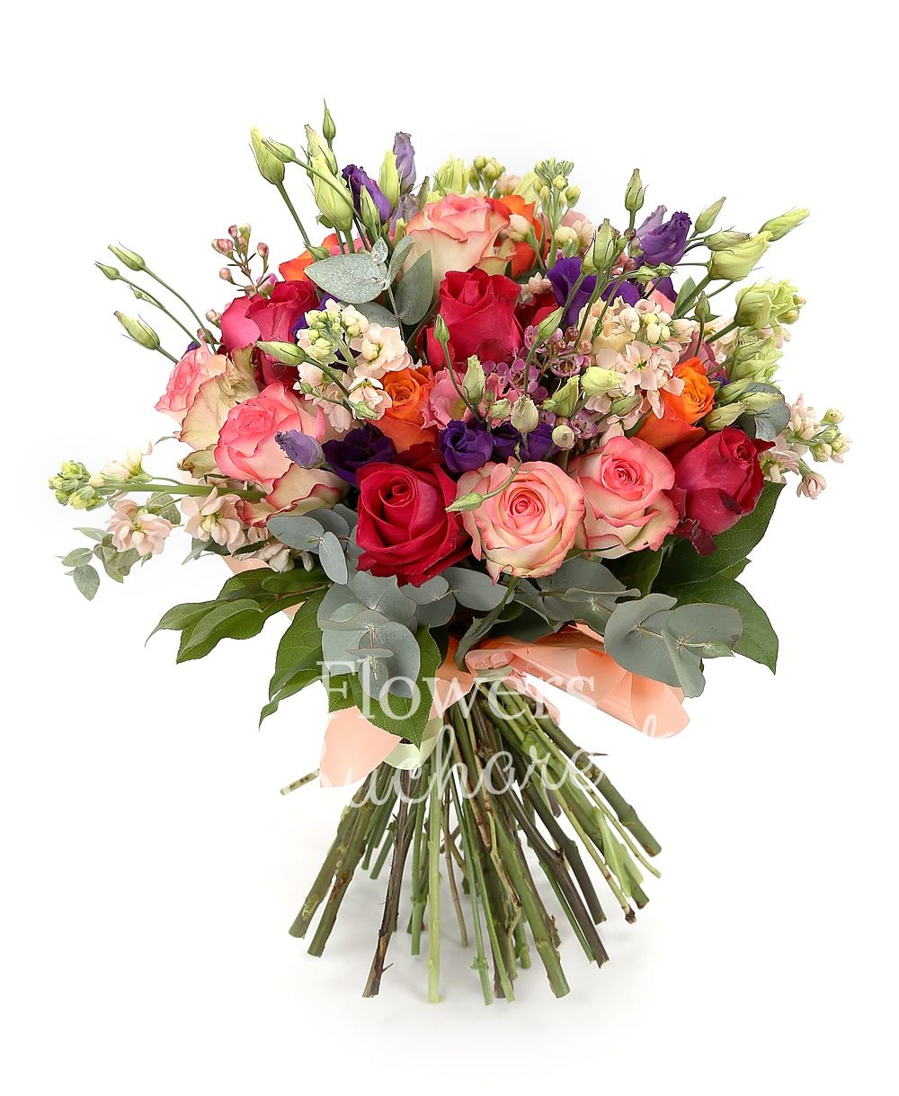 7 red roses, 3 orange roses, 7 pink roses, 7 cream matthiola, 5 mauve lisianthus, 3 pink lisianthus, greenery